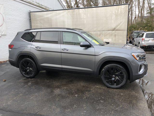 new 2025 Volkswagen Atlas car, priced at $46,915