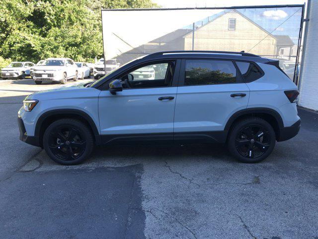 new 2025 Volkswagen Taos car, priced at $34,080