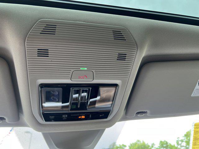 used 2024 Volkswagen Atlas car, priced at $39,480
