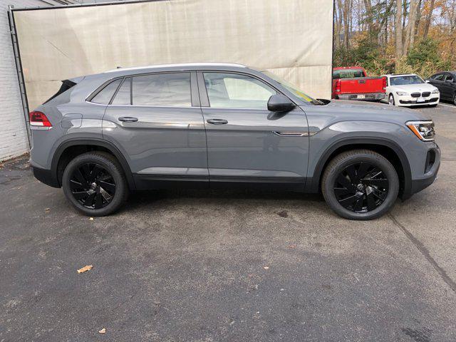 new 2025 Volkswagen Atlas Cross Sport car, priced at $45,829