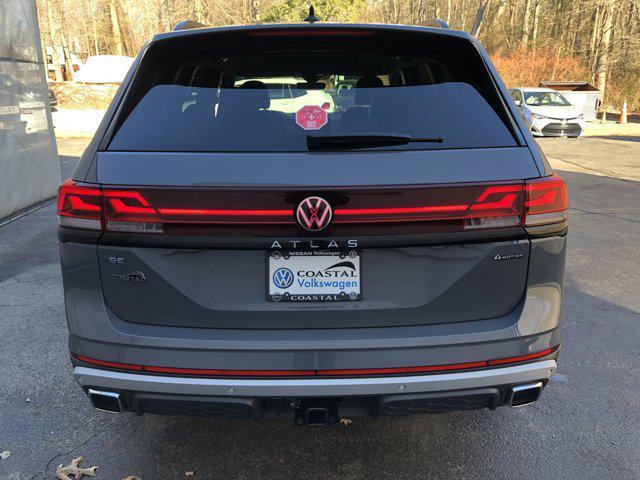 new 2025 Volkswagen Atlas car, priced at $48,144