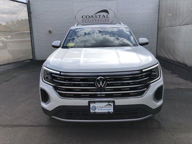 new 2025 Volkswagen Atlas car, priced at $49,667