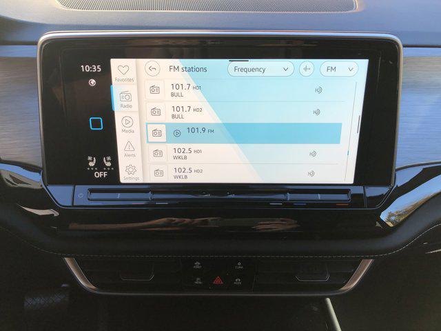 new 2026 Volkswagen Atlas Cross Sport car, priced at $46,742