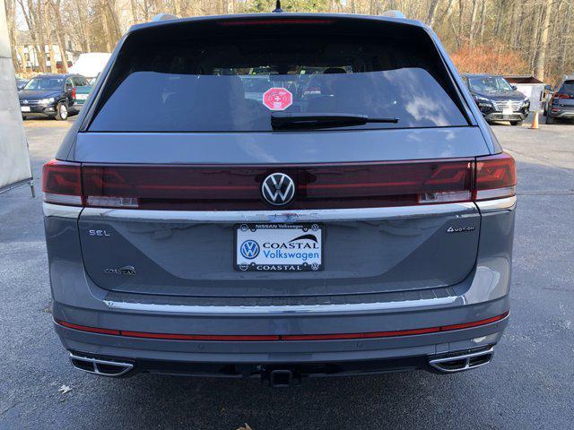 new 2025 Volkswagen Atlas car, priced at $54,699