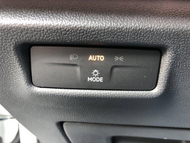 new 2025 Volkswagen Tiguan car, priced at $36,076