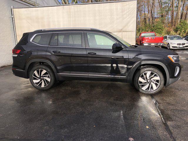 new 2025 Volkswagen Atlas car, priced at $49,596