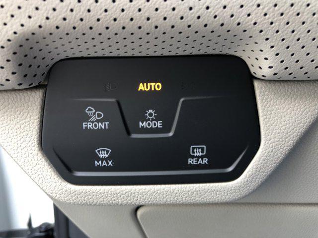 new 2026 Volkswagen Atlas car, priced at $47,913