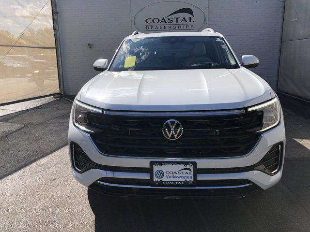 new 2024 Volkswagen Atlas car, priced at $53,193