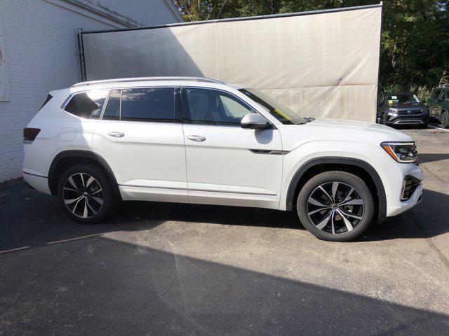 new 2024 Volkswagen Atlas car, priced at $53,193