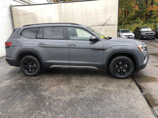 new 2026 Volkswagen Atlas car, priced at $49,462