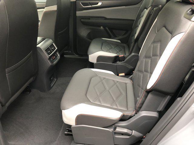 new 2026 Volkswagen Atlas car, priced at $49,462
