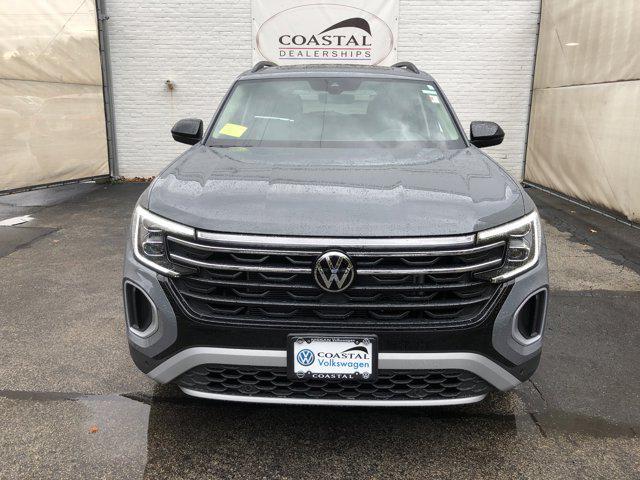 new 2026 Volkswagen Atlas car, priced at $49,462