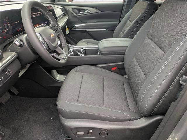 new 2026 Chevrolet Traverse car, priced at $37,995