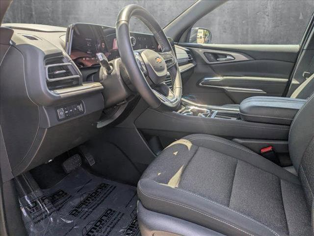 used 2024 Chevrolet Traverse car, priced at $37,958
