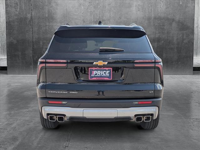 used 2024 Chevrolet Traverse car, priced at $37,958
