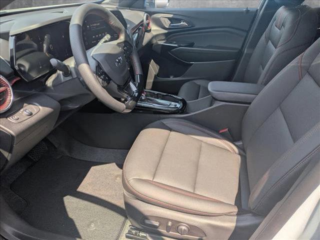 new 2025 Chevrolet Trax car, priced at $26,116