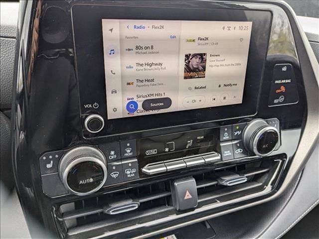 used 2023 Toyota Highlander car, priced at $36,651