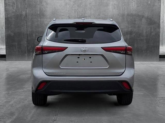 used 2023 Toyota Highlander car, priced at $36,651