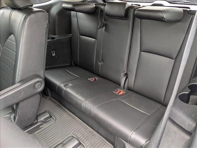 used 2023 Toyota Highlander car, priced at $36,651