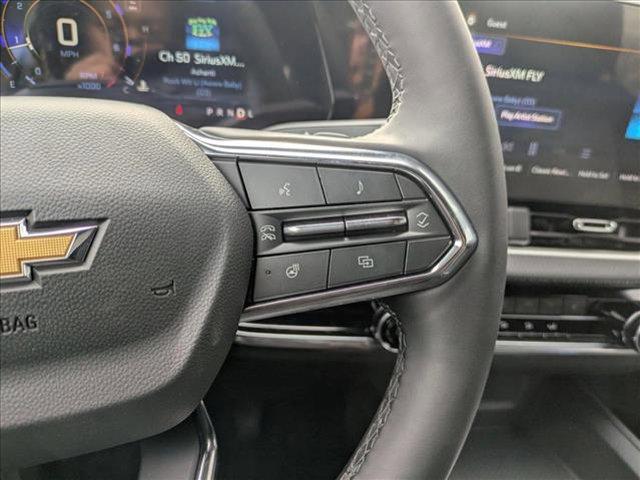 new 2025 Chevrolet Equinox car, priced at $30,112