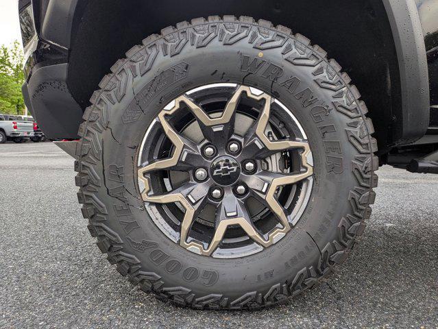 new 2025 Chevrolet Colorado car, priced at $52,093