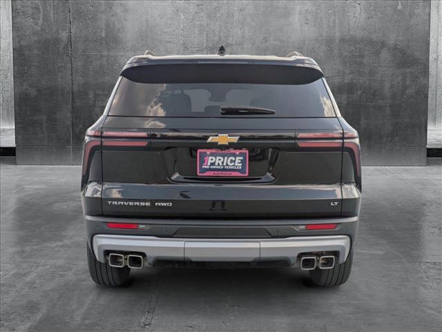 used 2024 Chevrolet Traverse car, priced at $38,599