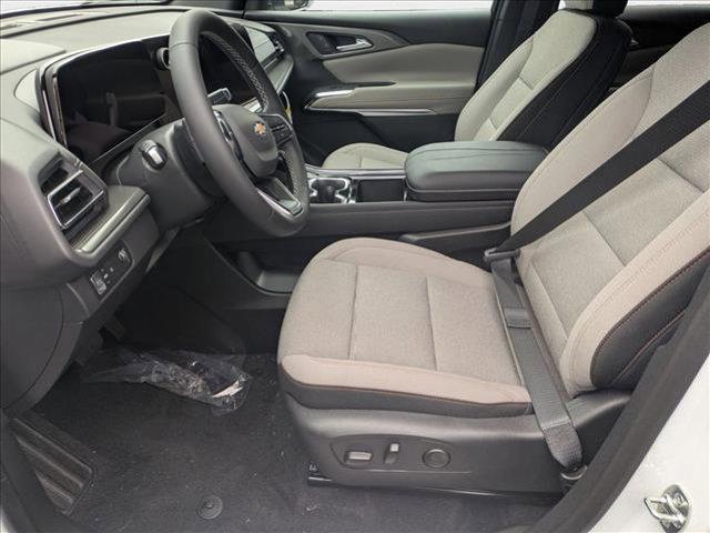 new 2026 Chevrolet Traverse car, priced at $37,995