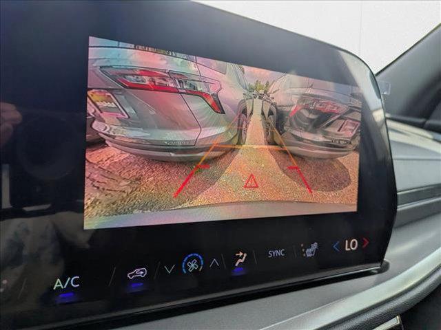 new 2025 Chevrolet Traverse car, priced at $39,001
