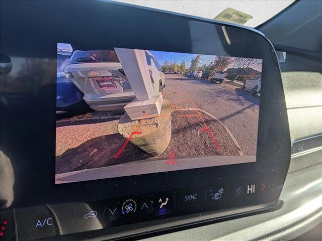 new 2026 Chevrolet Traverse car, priced at $38,104