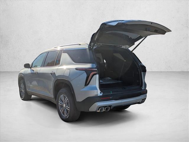 new 2026 Chevrolet Traverse car, priced at $38,104