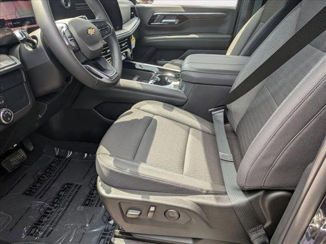 new 2025 Chevrolet Suburban car, priced at $62,697