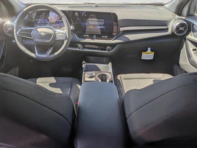 new 2026 Chevrolet Equinox car, priced at $28,575