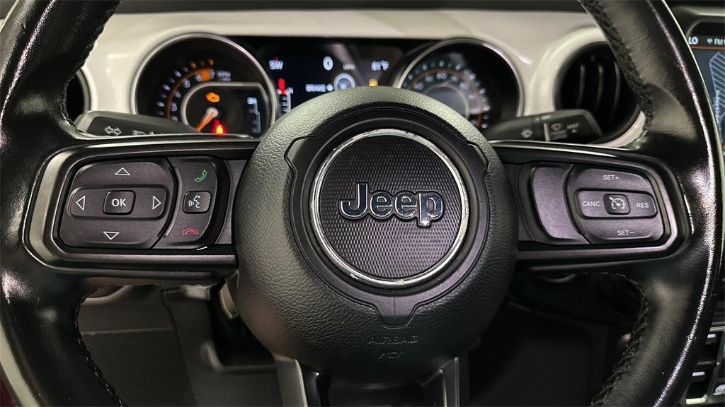 used 2021 Jeep Wrangler Unlimited car, priced at $31,887