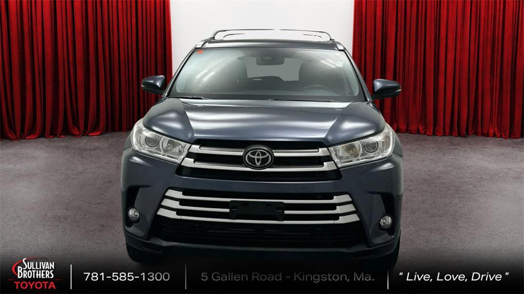 used 2018 Toyota Highlander car, priced at $24,874