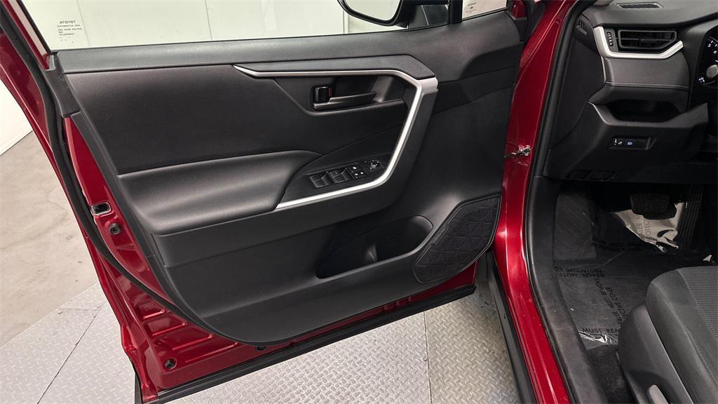 used 2021 Toyota RAV4 car, priced at $27,756