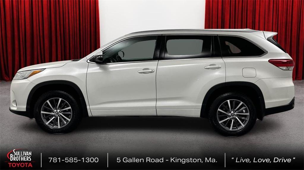 used 2017 Toyota Highlander car, priced at $26,878