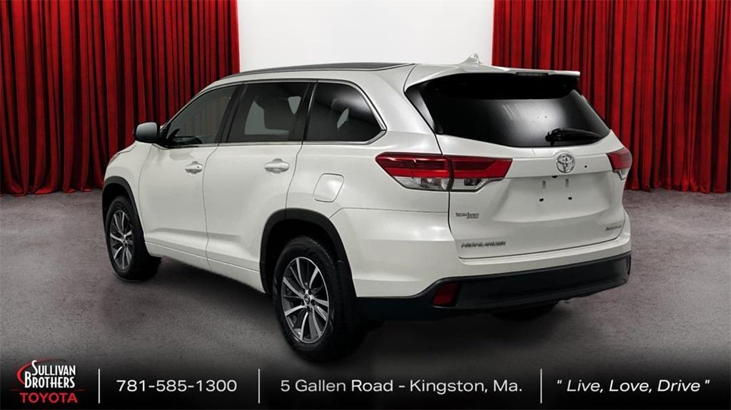 used 2017 Toyota Highlander car, priced at $26,878