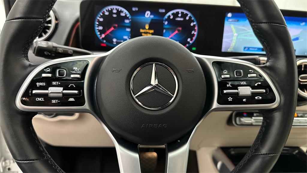 used 2022 Mercedes-Benz GLB 250 car, priced at $34,996