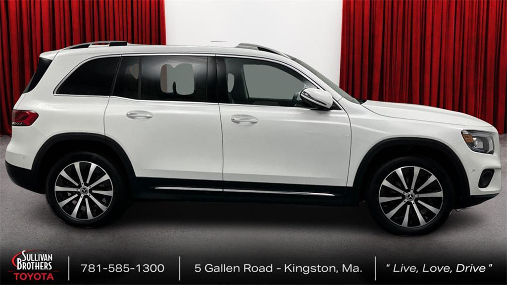 used 2022 Mercedes-Benz GLB 250 car, priced at $34,996