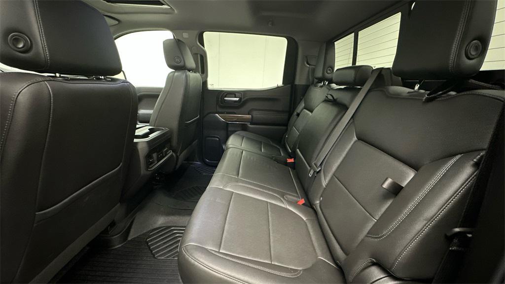 used 2022 Chevrolet Silverado 1500 car, priced at $40,992