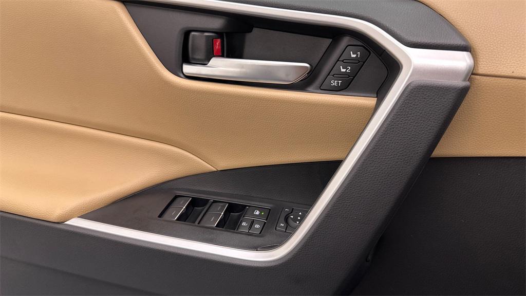 new 2025 Toyota RAV4 car, priced at $40,443
