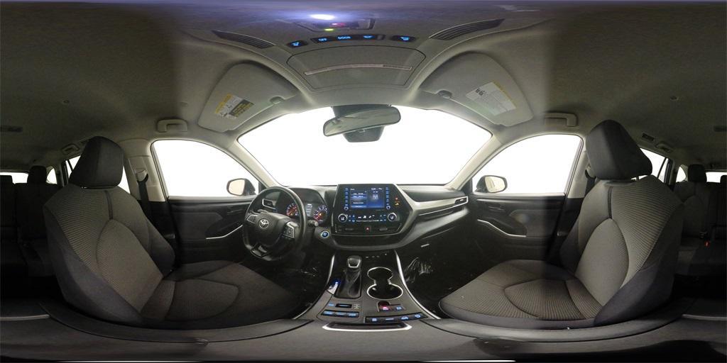 used 2021 Toyota Highlander car, priced at $32,978