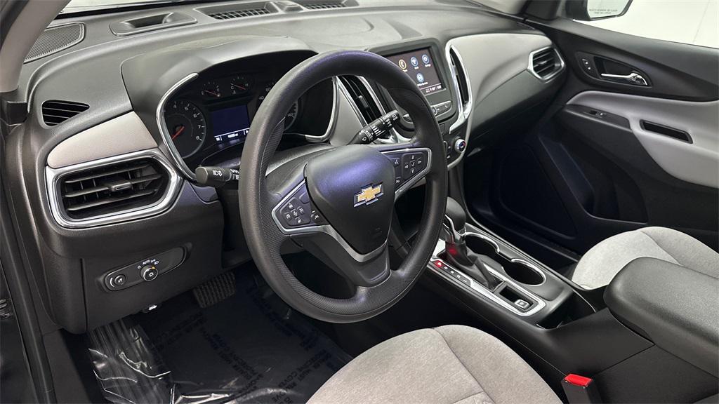 used 2022 Chevrolet Equinox car, priced at $22,996