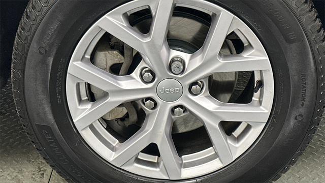 used 2022 Jeep Grand Cherokee car, priced at $34,714