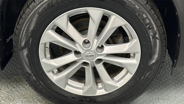 used 2015 Nissan Rogue car, priced at $13,509