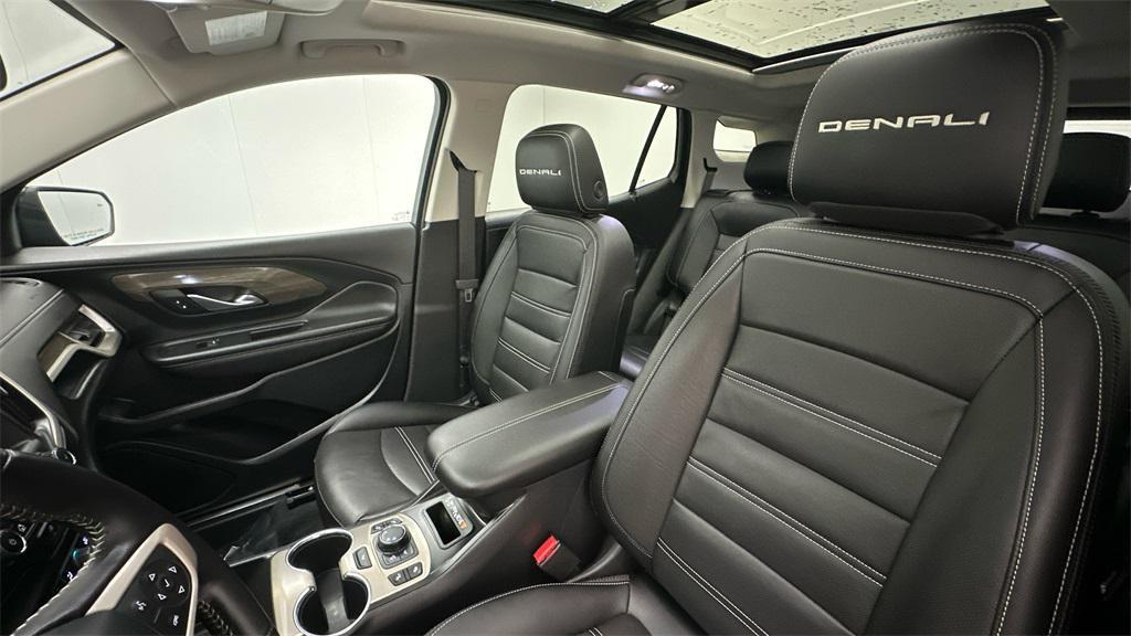 used 2022 GMC Terrain car, priced at $29,998