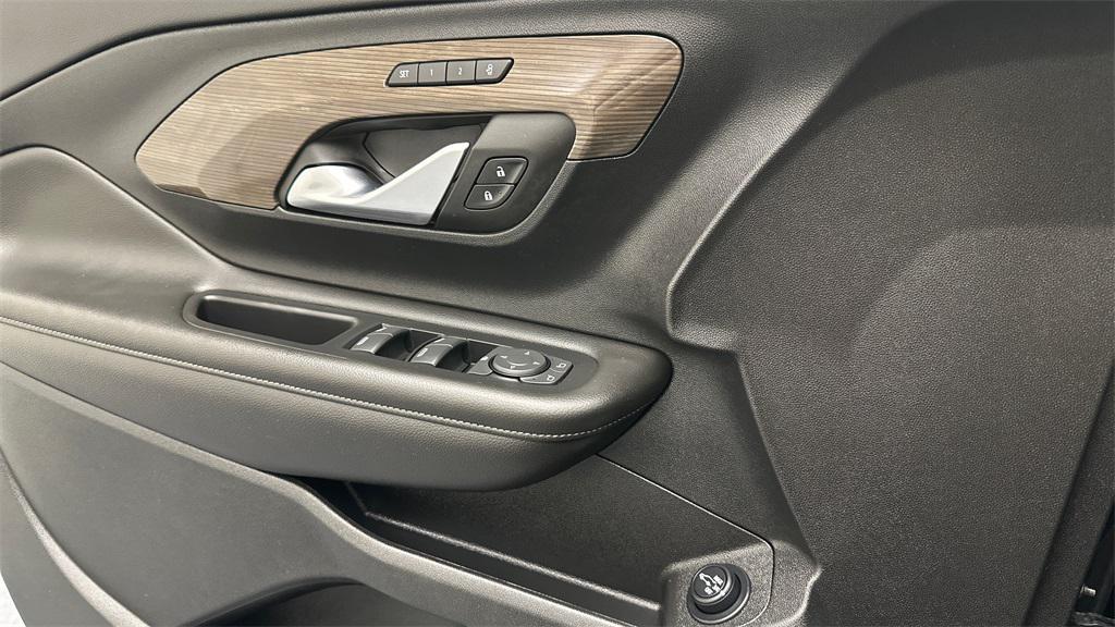 used 2022 GMC Terrain car, priced at $29,998