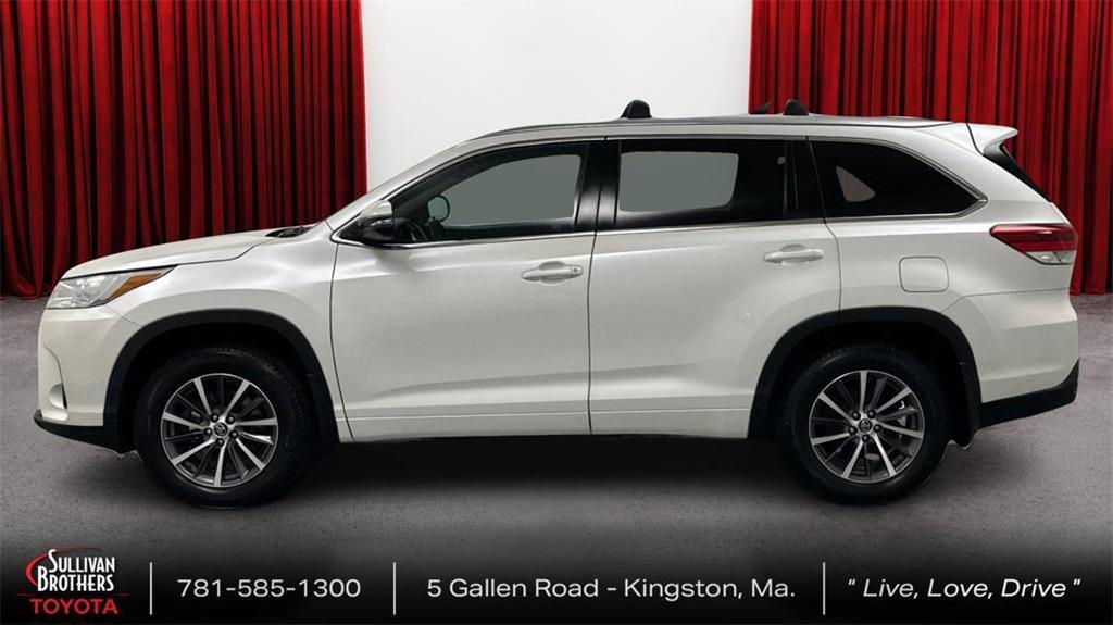 used 2018 Toyota Highlander car, priced at $28,748