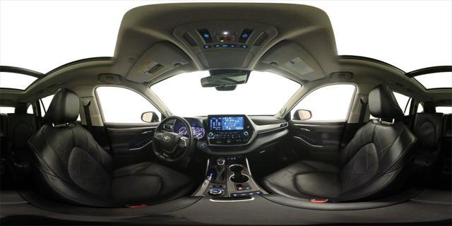 used 2022 Toyota Highlander car, priced at $44,444