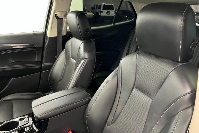 used 2023 Buick Envision car, priced at $22,000